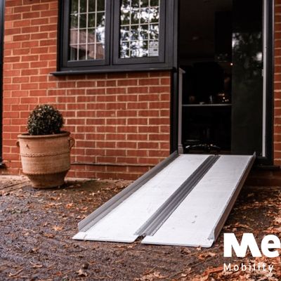 Portable wheelchair ramp
